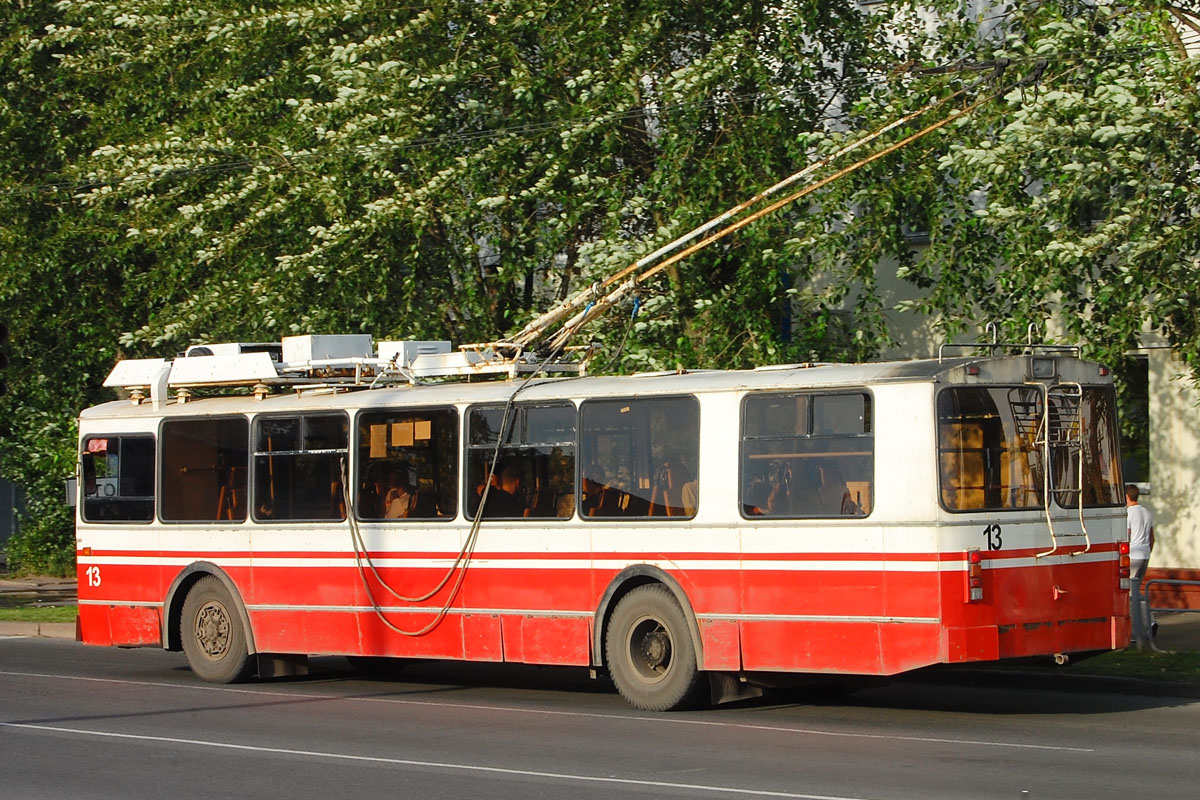 Великий Новгород, ЗиУ-682 КР Иваново № 13