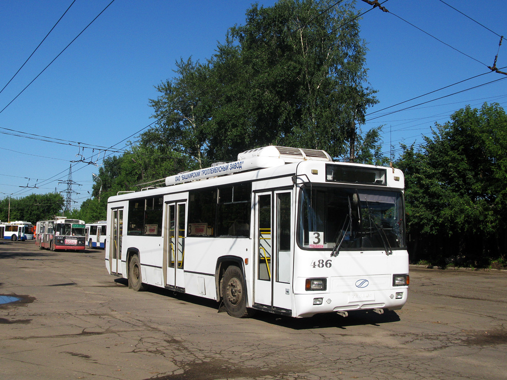 Киров, БТЗ-52764Р № 486