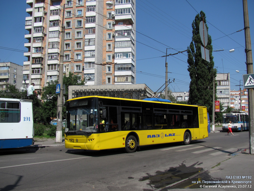 Кременчуг, ЛАЗ E183D1 № 192