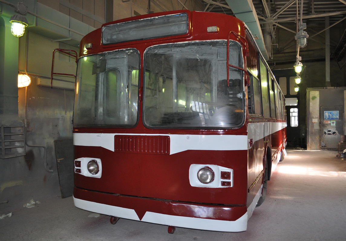 Севастополь, ЗиУ-682Г [Г00] № 2381