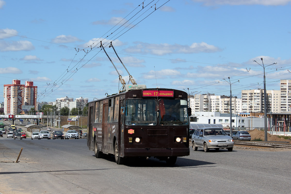 Казань, ЗиУ-682В [В00] № 1221
