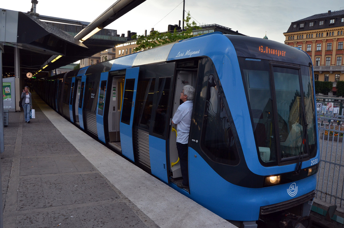 Стокгольм, Adtranz C20 № 2030; Стокгольм — Tunnelbana — Зелёная линия | Gröna Linjen; Стокгольм — Tunnelbana — Красная линия | Röda Linjen