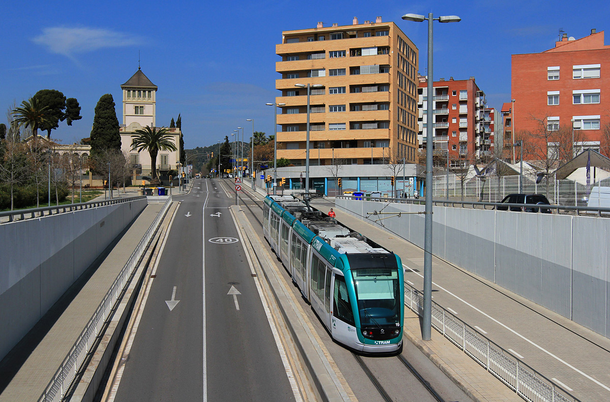 Barcelona, Alstom Citadis 302 # 19