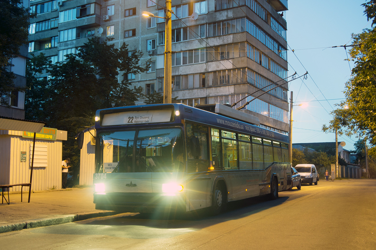 კიევი, MAZ-103T № 3704