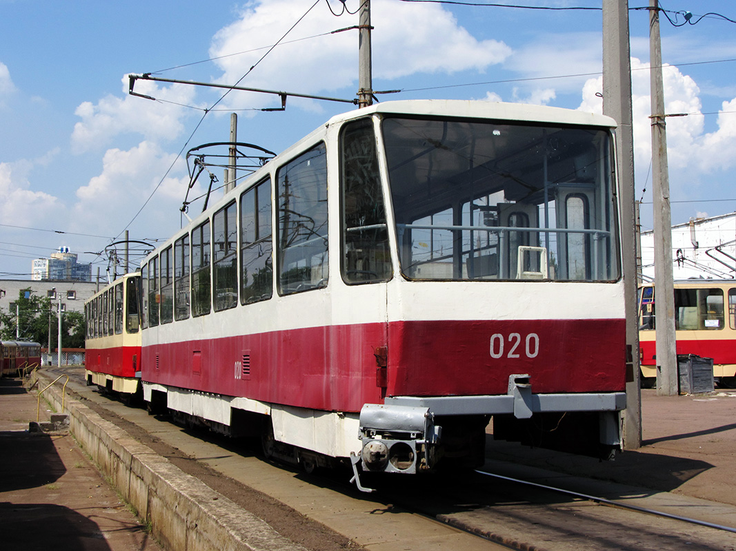 Киев, Tatra T6B5SU № 020