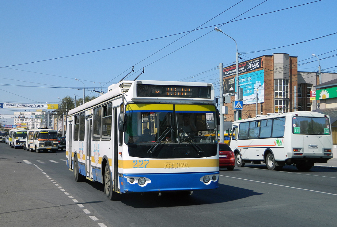 Оренбург, ЗиУ-682Г-016.02 № 227