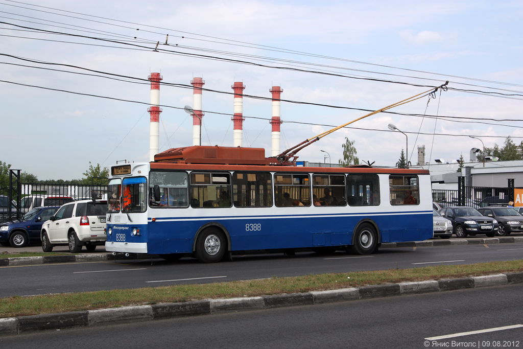 Москва, ЗиУ-682ГМ1 № 8388