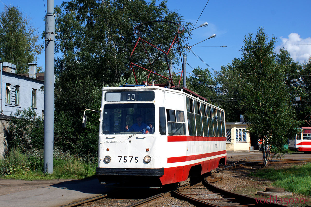 Санкт-Петербург, ЛМ-68М № 7575