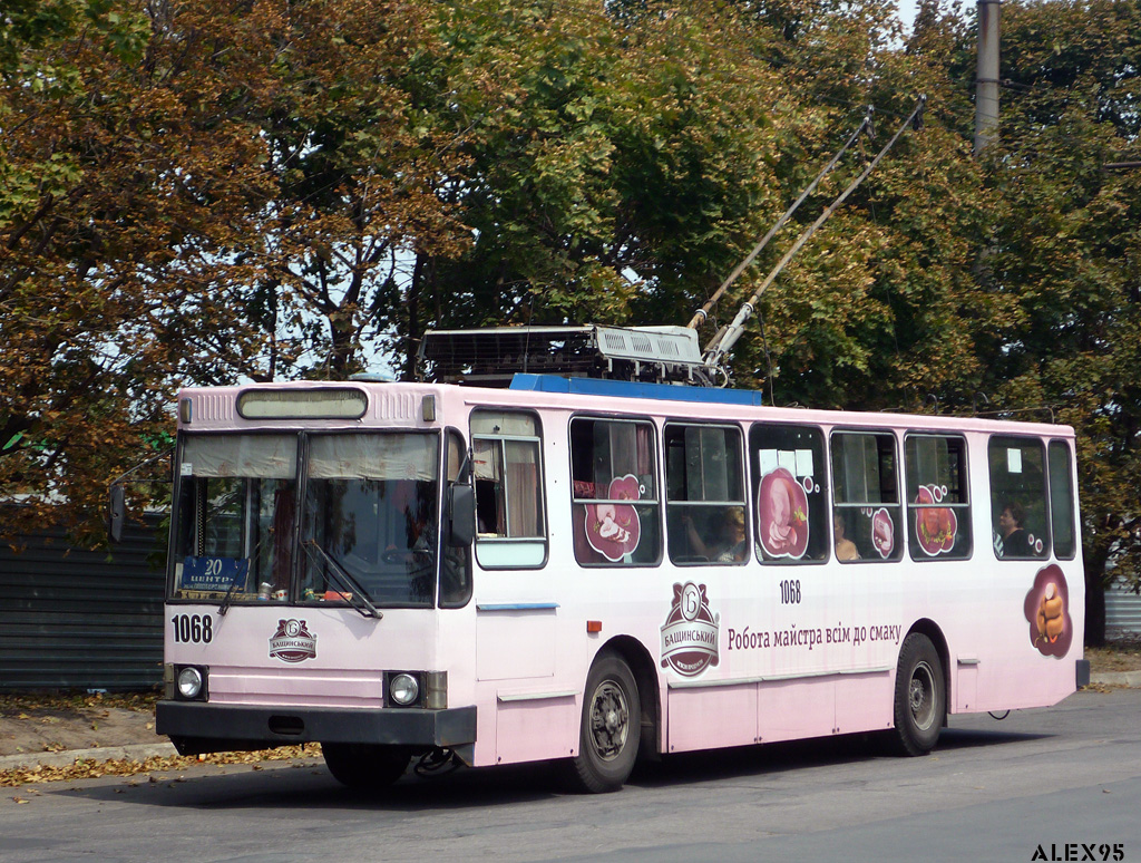 Днепр, ЮМЗ Т1Р (Т2П) № 1068