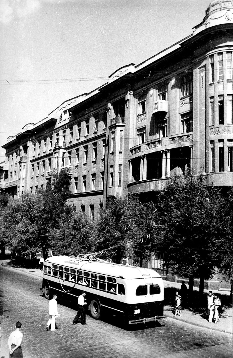 Одеса, МТБ-82Д № 109; Одеса — Исторические фотографии: троллейбус