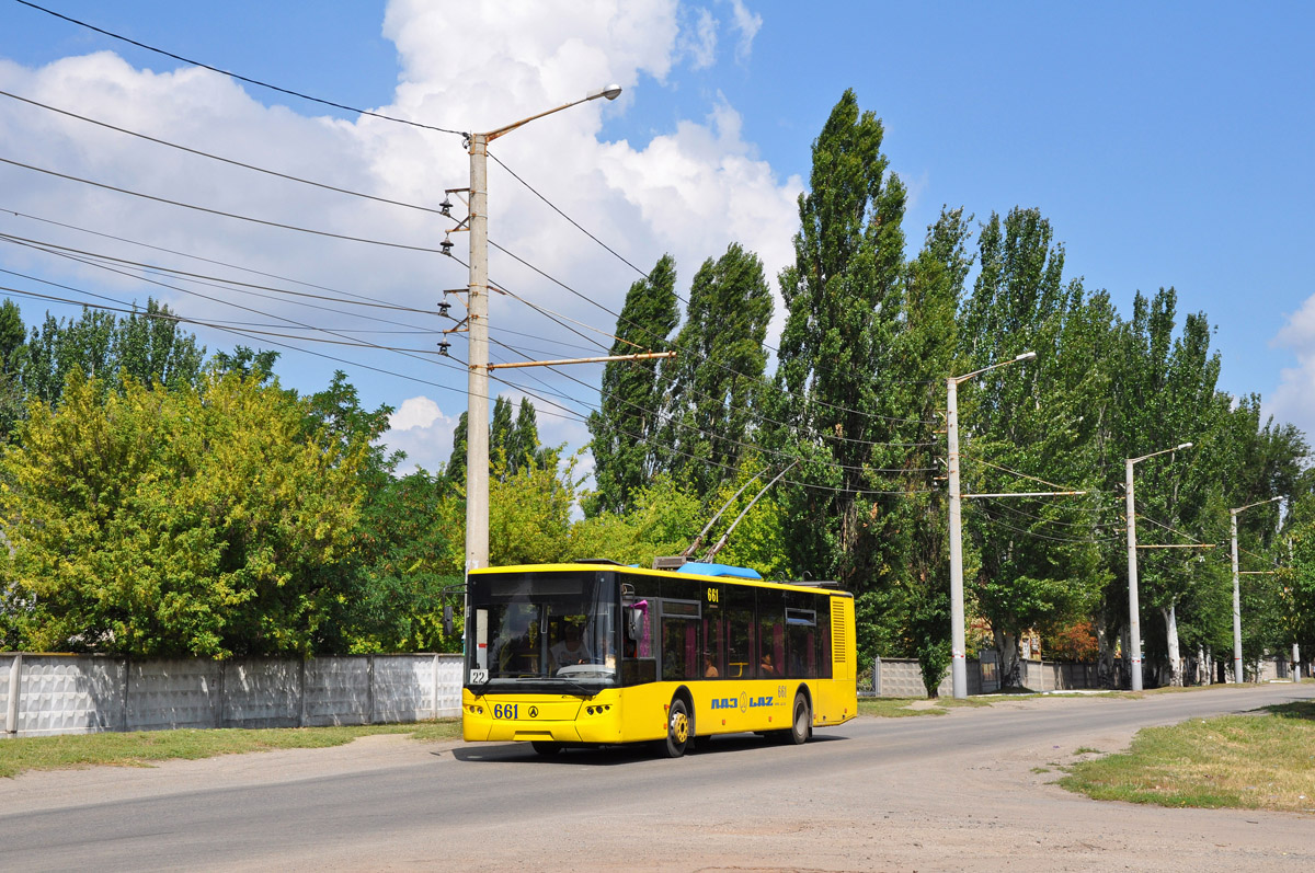 Krzywy Róg, LAZ E183D1 Nr 661