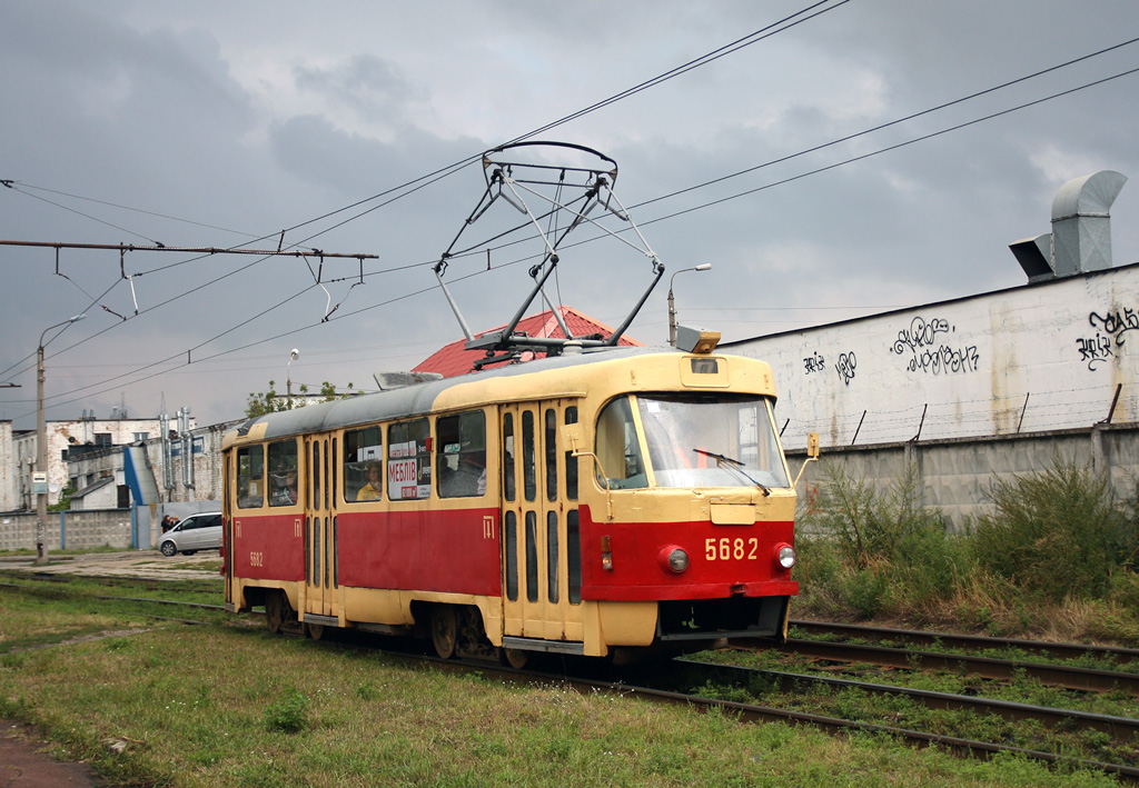 Киев, Tatra T3SU № 5682