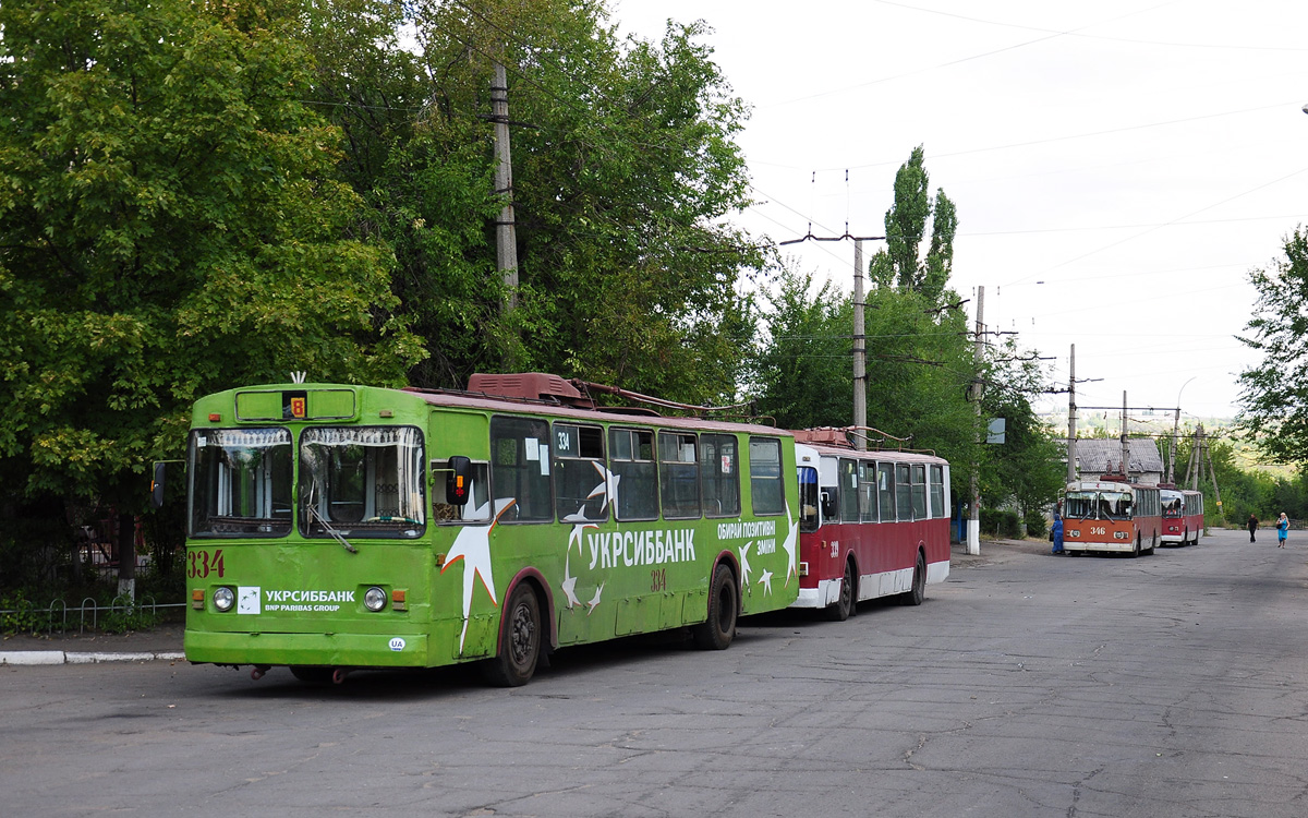 Алчевск, ЗиУ-682В-012 [В0А] № 334; Алчевск, ЗиУ-682В-012 [В0А] № 339; Алчевск, ЗиУ-682В-012 [В0А] № 346