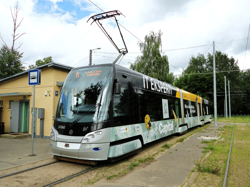 Рига, Škoda 15T ForCity Alfa Riga № 57060