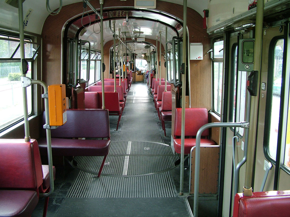 Крефельд, Duewag GT8 № 830