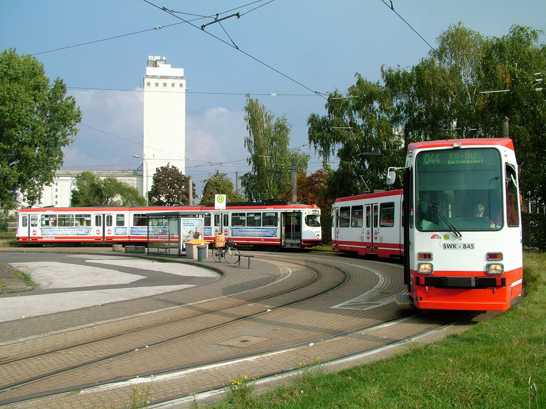 Крефельд, Duewag M8C № 845; Крефельд, Duewag GT8 № 812
