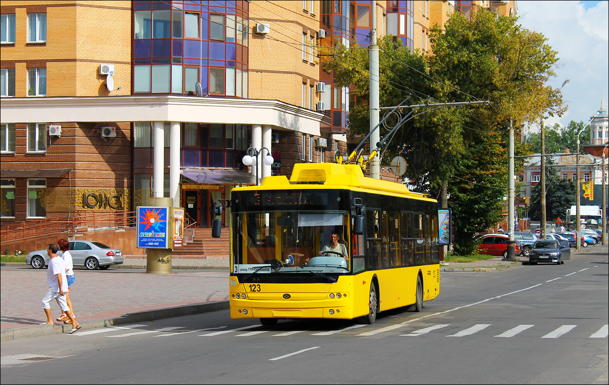 Полтава, Богдан Т70110 № 123