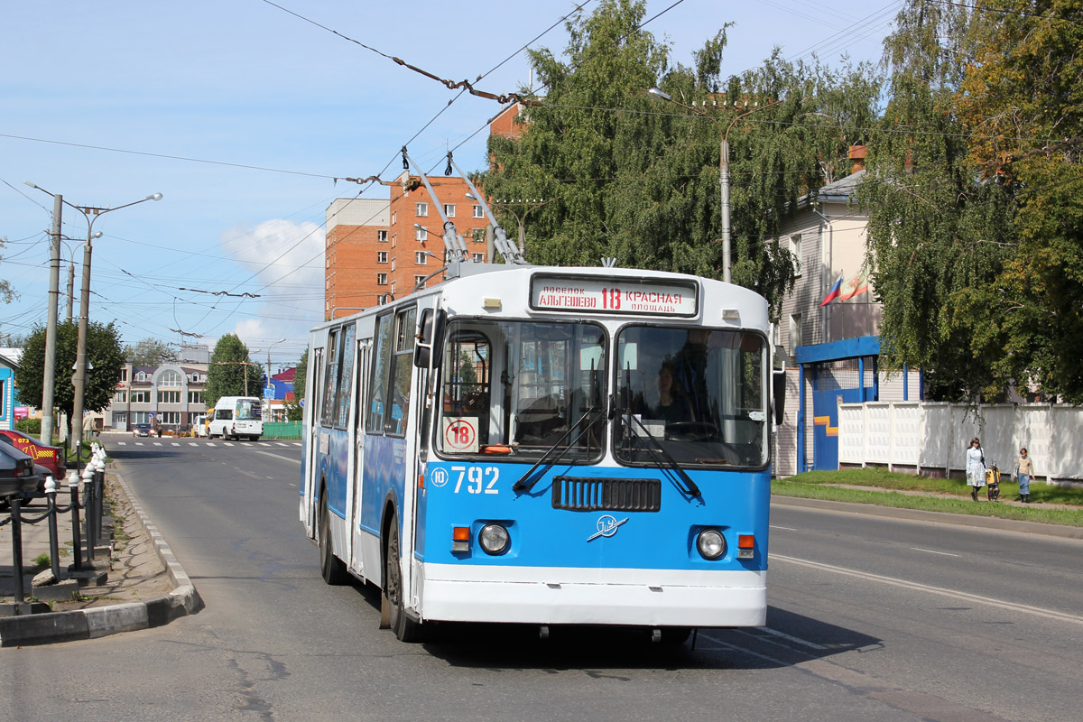 Чебоксары, ЗиУ-682Г-016 (012) № 792