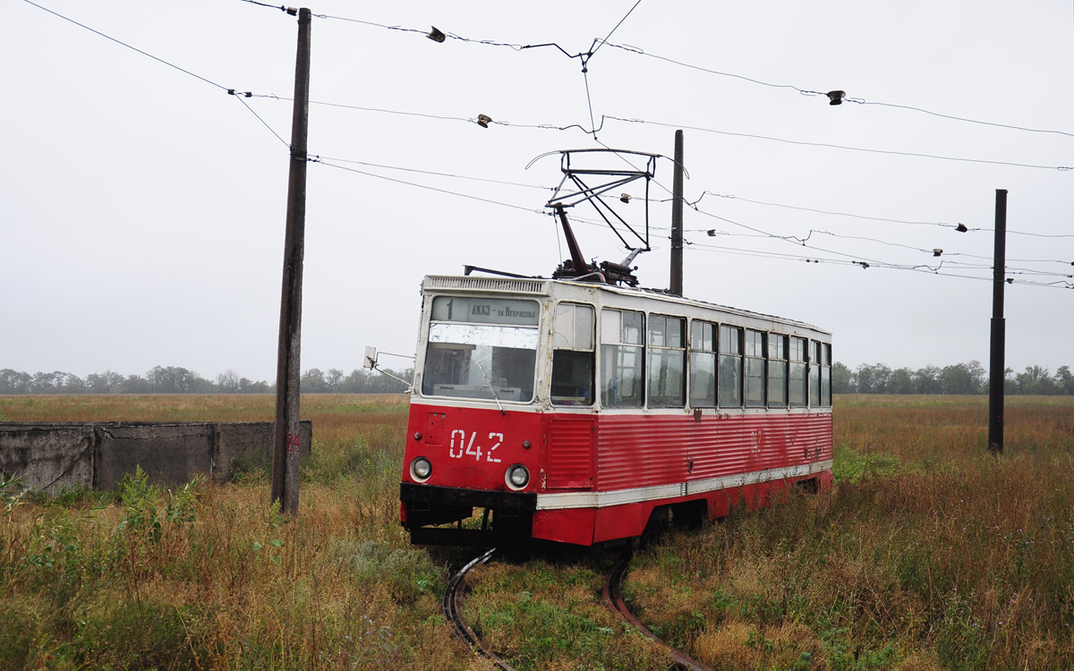 Авдеевка, 71-605 (КТМ-5М3) № 042