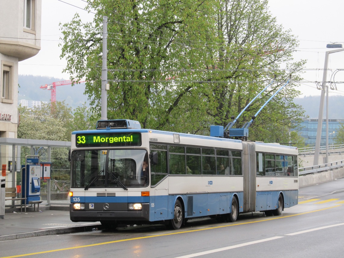 Zurich, Mercedes-Benz O405GTZ № 135