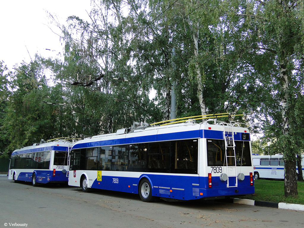 Москва, БКМ 321 № 7809