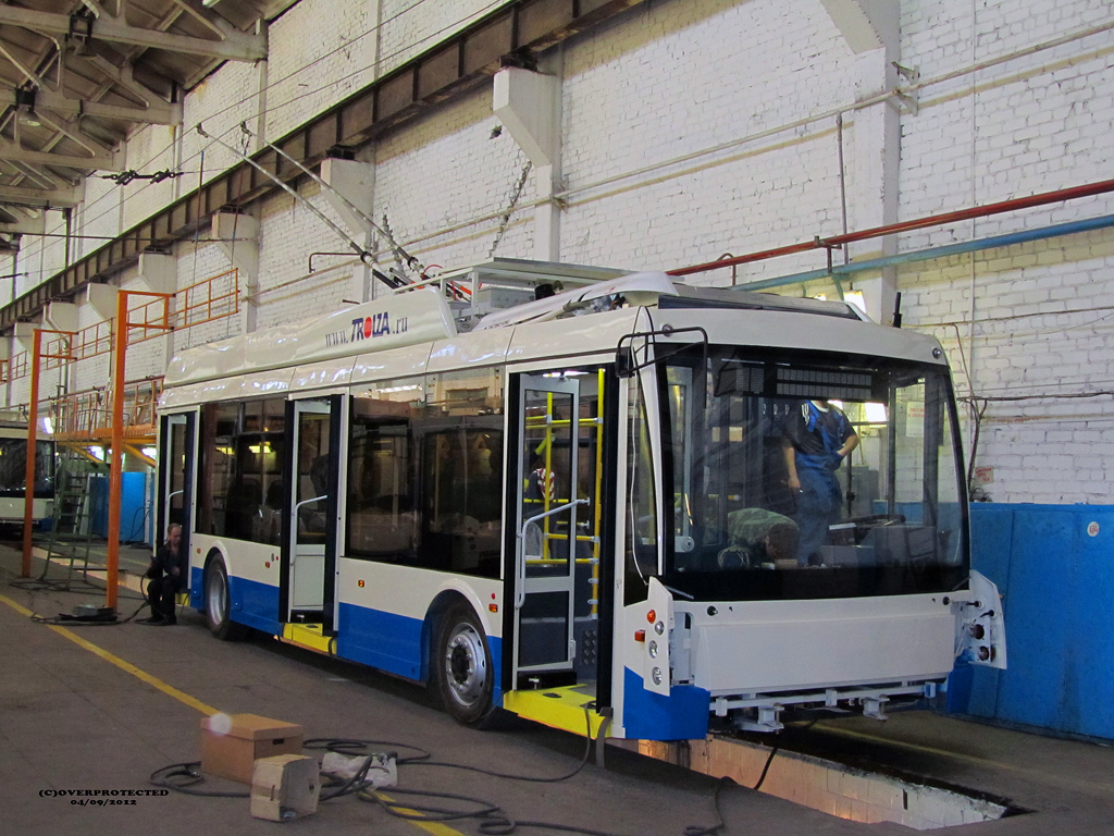 Moszkva, Trolza-5265.00 “Megapolis” — 1768; Engels — New and experienced trolleybuses ZAO "Trolza"