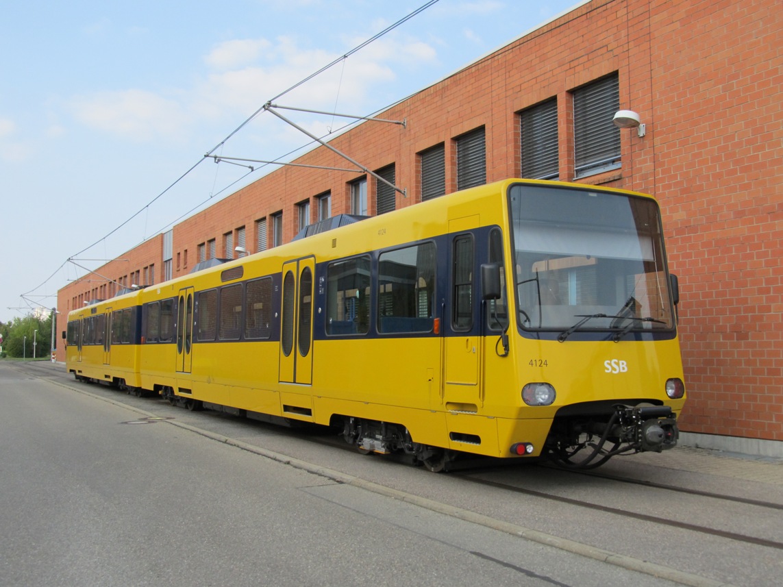 Штутгарт, Duewag DT8.S № 4124