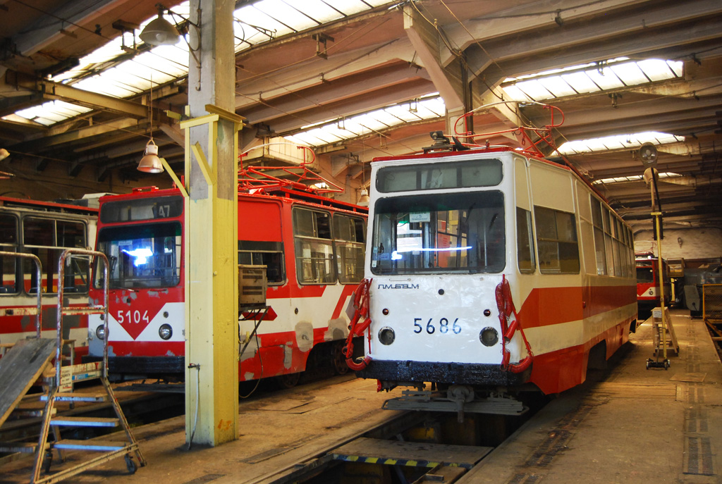 Санкт-Петербург, ЛМ-68М № 5686