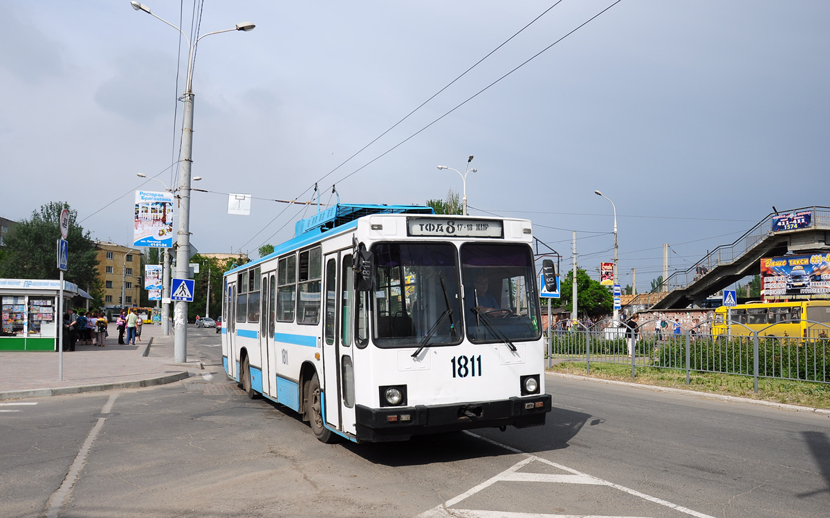 Мариуполь, ЮМЗ Т2 № 1811
