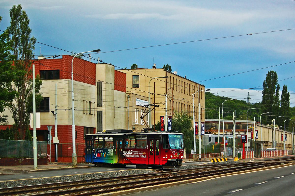 Прага, Tatra T6A5 № 8676