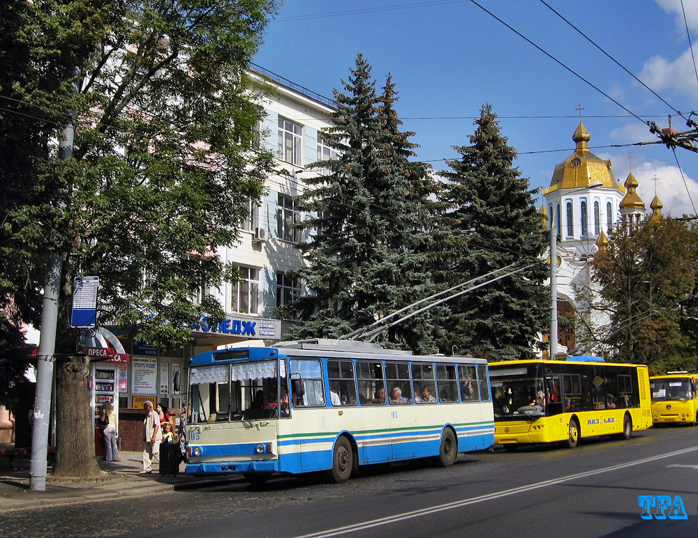 Ровно, Škoda 14Tr89/6 № 105