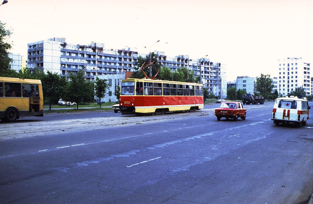 Тверь, 71-605А № 253; Тверь — Тверской трамвай в 1990-е гг.; Тверь — Трамвайные линии: Центральный район