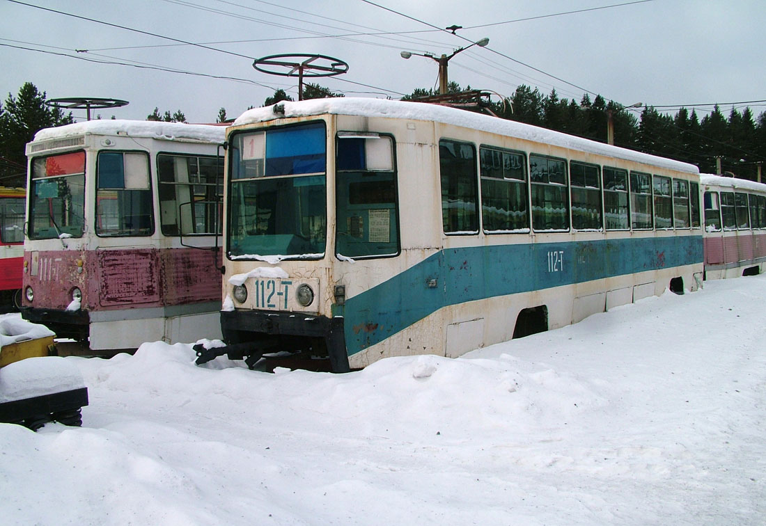 Златоуст, 71-605 (КТМ-5М3) № 111; Златоуст, 71-608К № 112
