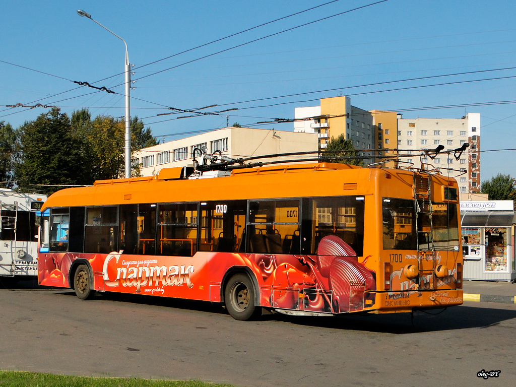 Гомель, БКМ 32102 № 1700