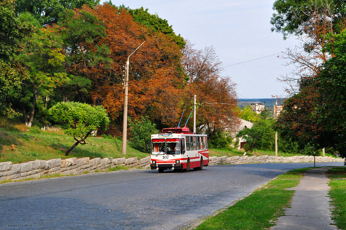Poltava, YMZ T2 č. 107