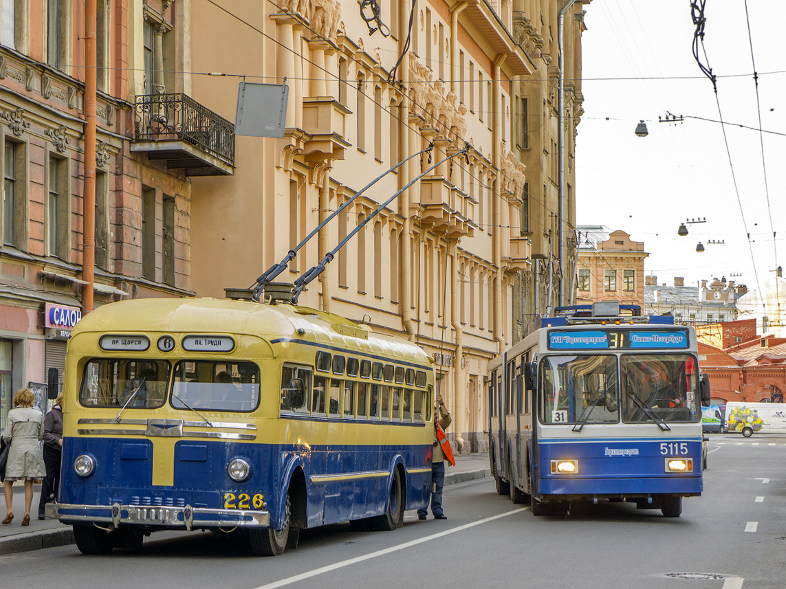Санкт-Петербург, МТБ-82Д № 226; Санкт-Петербург, ВМЗ-6215 № 5115