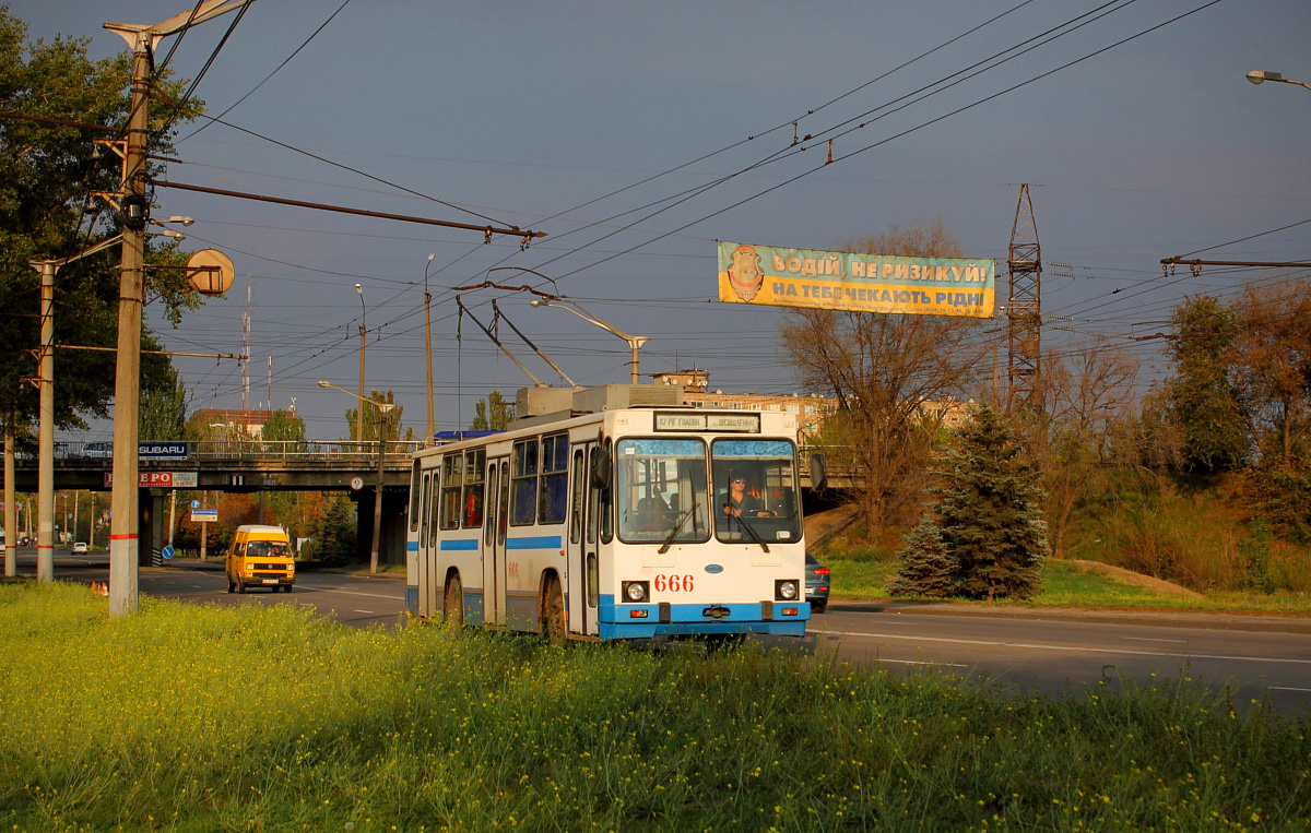 Krivoi Roh, YMZ Т2 mod. 7 # 666