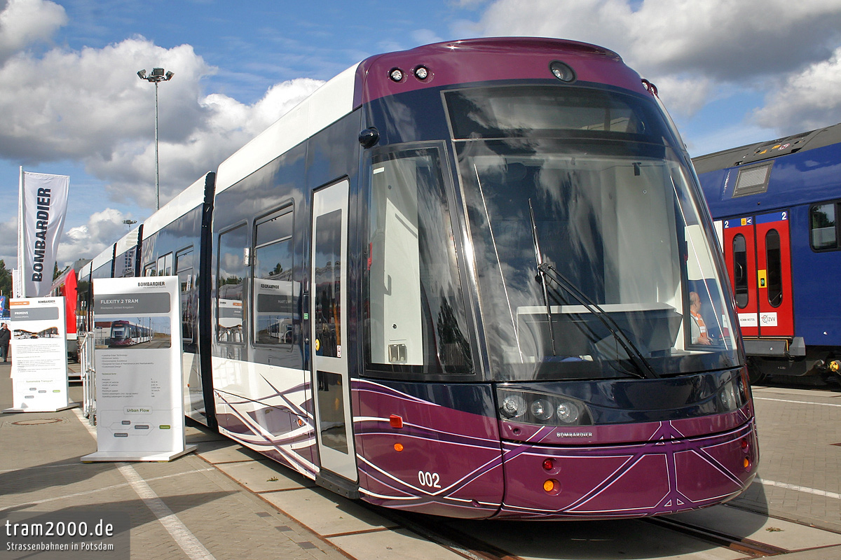 Блэкпул, Bombardier Flexity 2 № 002; Берлин — InnoTrans 2012