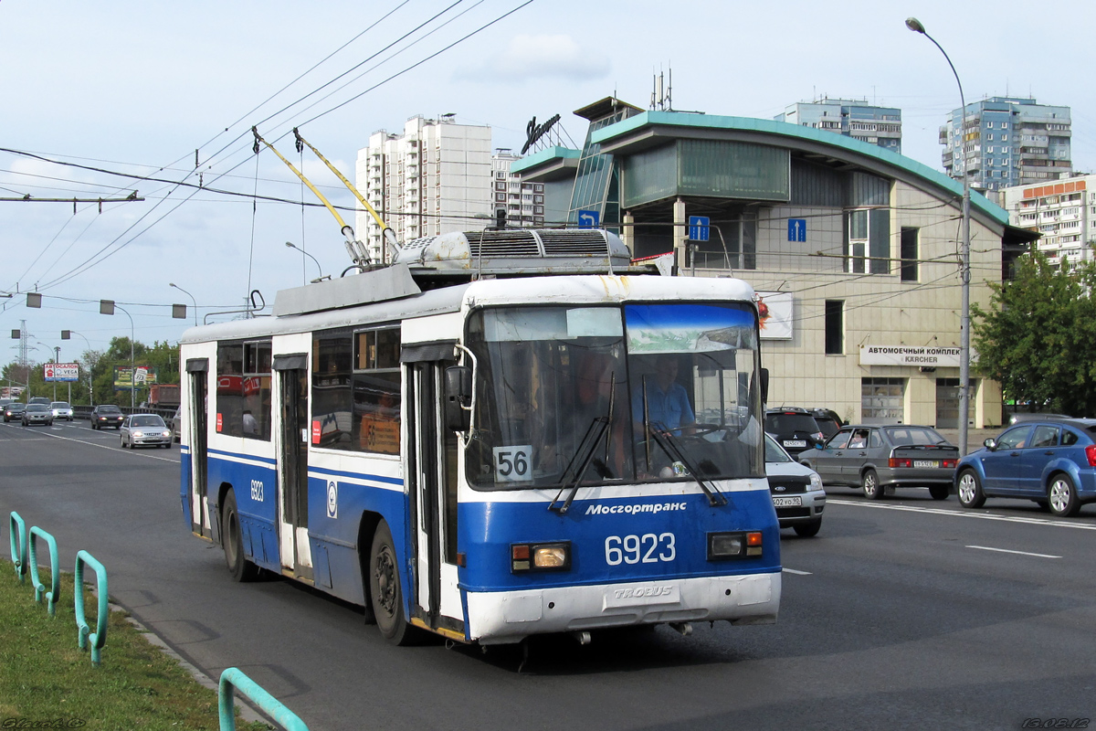 Москва, БТЗ-52761Р № 6923
