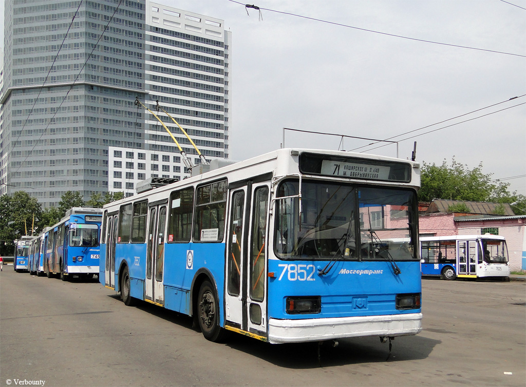 Москва, БКМ 20101 № 7852