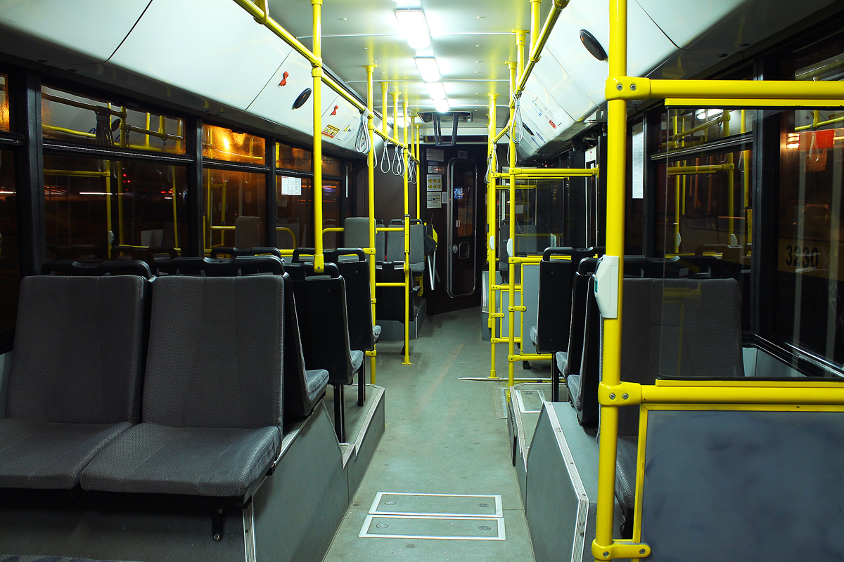 Москва, СВАРЗ-МАЗ-6235.00 № 3810