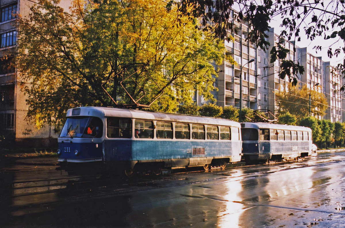 Тверь, Tatra T3SU № 211; Тверь — Тверской трамвай на рубеже XX и XXI вв. (2000 — 2001 гг.)