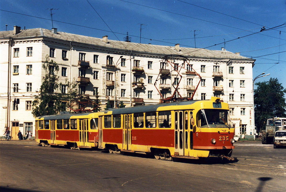 Тверь, Tatra T3SU № 235; Тверь — Тверской трамвай в 1990-е гг.; Тверь — Трамвайные линии: Центральный район