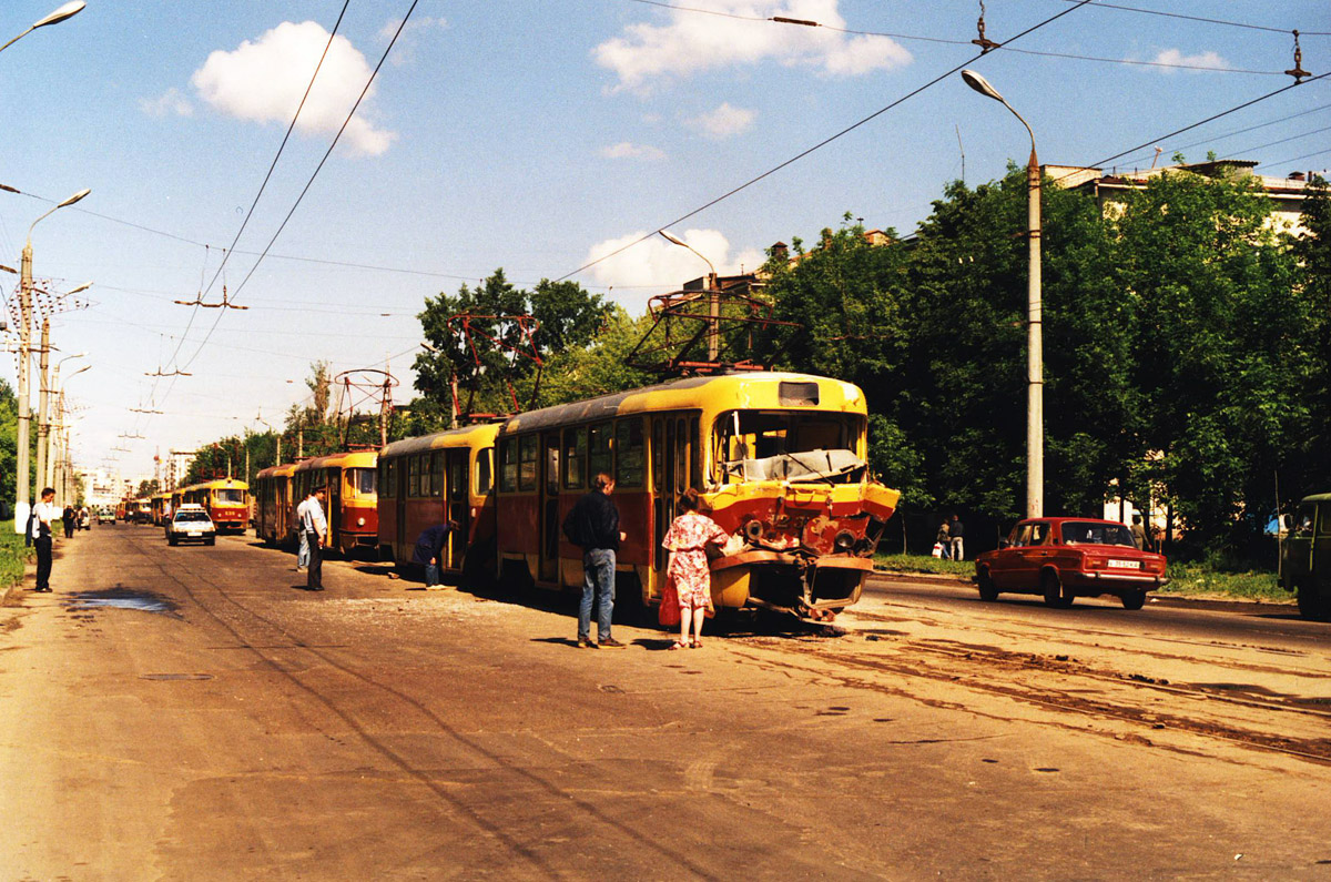 Тверь, Tatra T3SU № 233; Тверь — Тверской трамвай в 1990-е гг.; Тверь — Трамвайные линии: Московский район