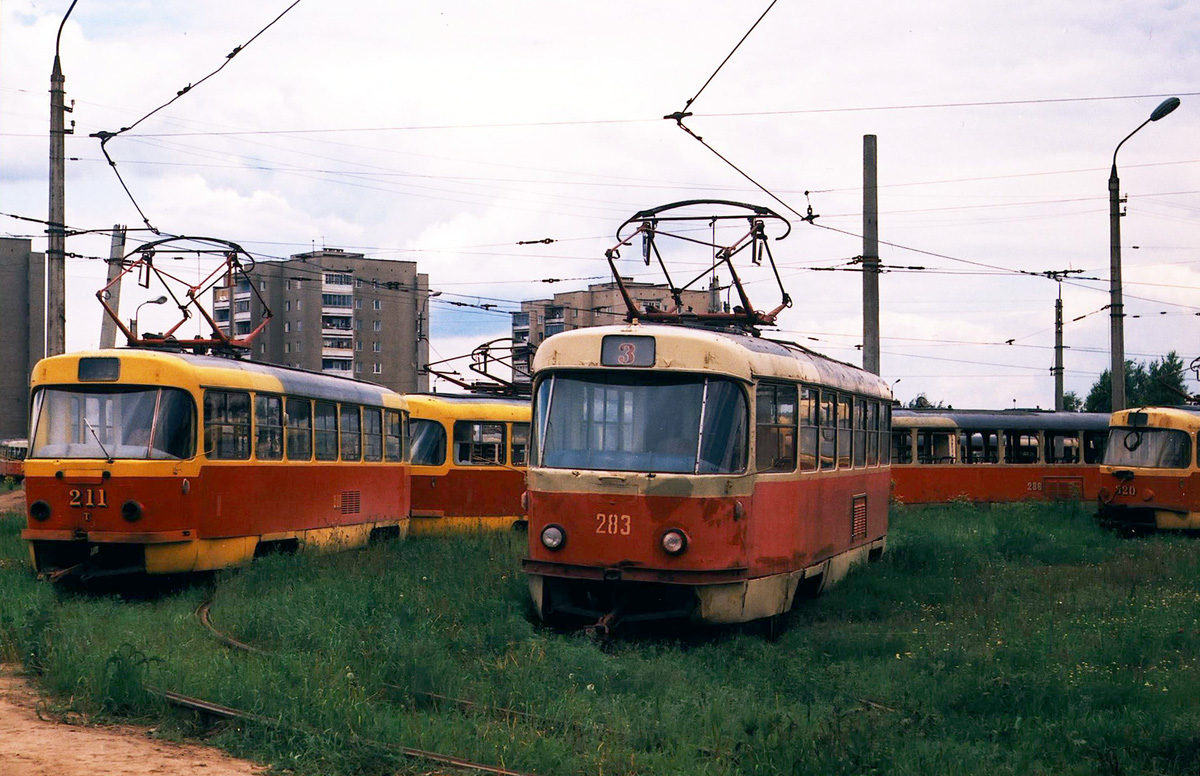 Тверь, Tatra T3SU (двухдверная) № 283; Тверь, Tatra T3SU № 211; Тверь — Тверской трамвай в 1990-е гг.