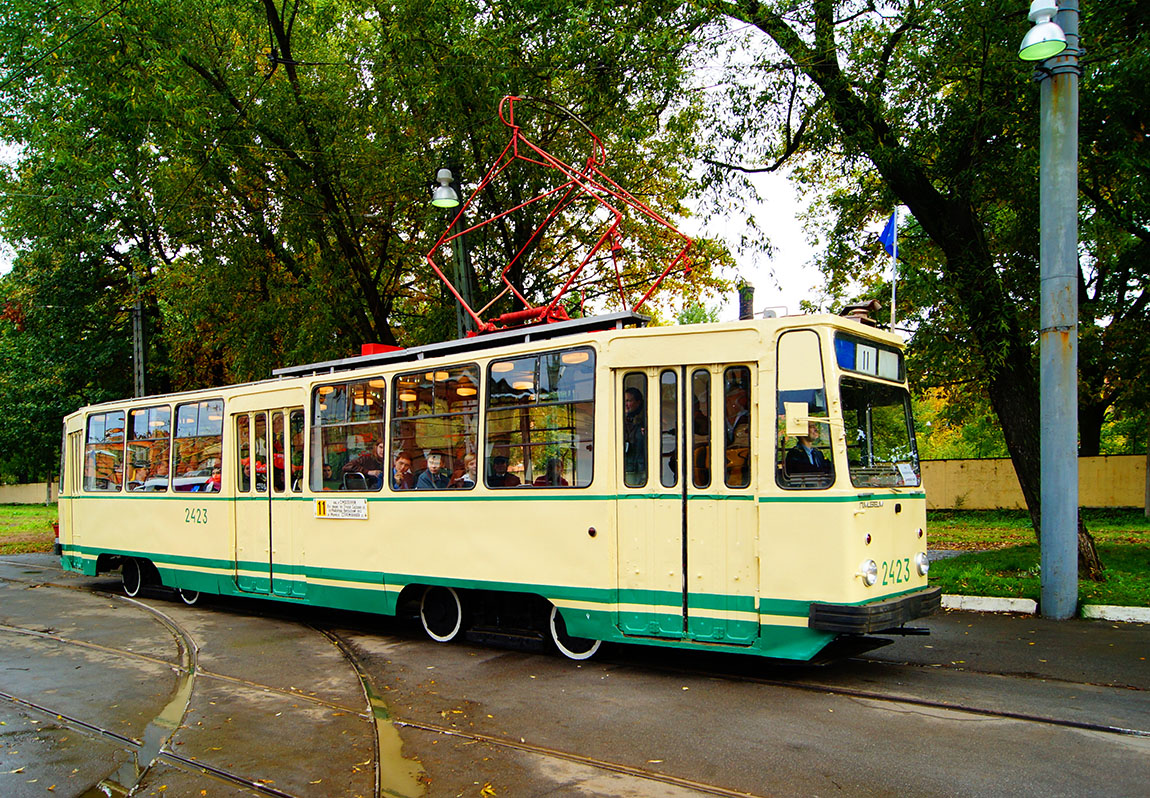 Санкт-Петербург, ЛМ-68М № 2423; Санкт-Петербург — 105-летие Петербургского трамвая, парад вагонов