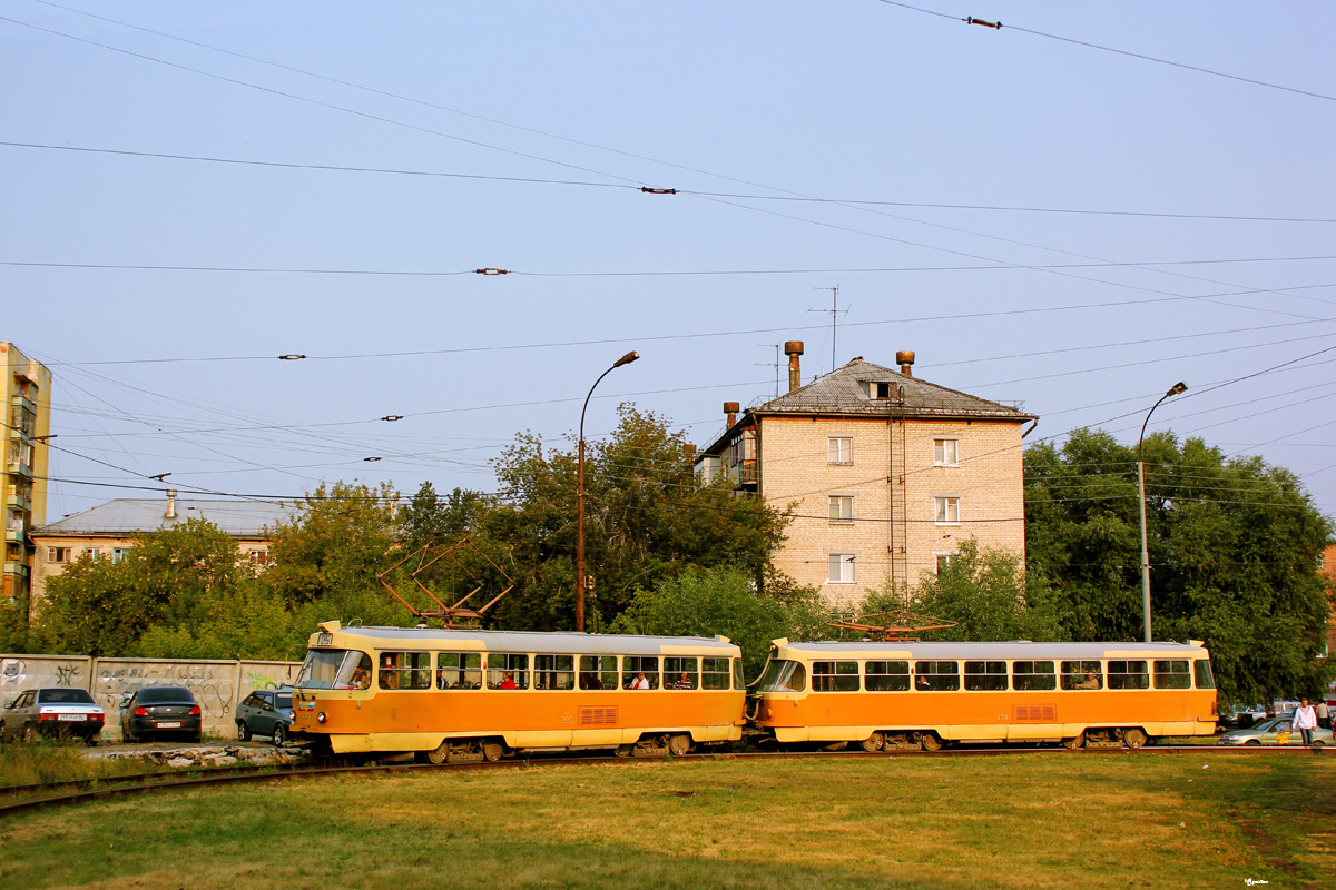 Екатеринбург, Tatra T3SU № 330; Екатеринбург, Tatra T3SU № 329