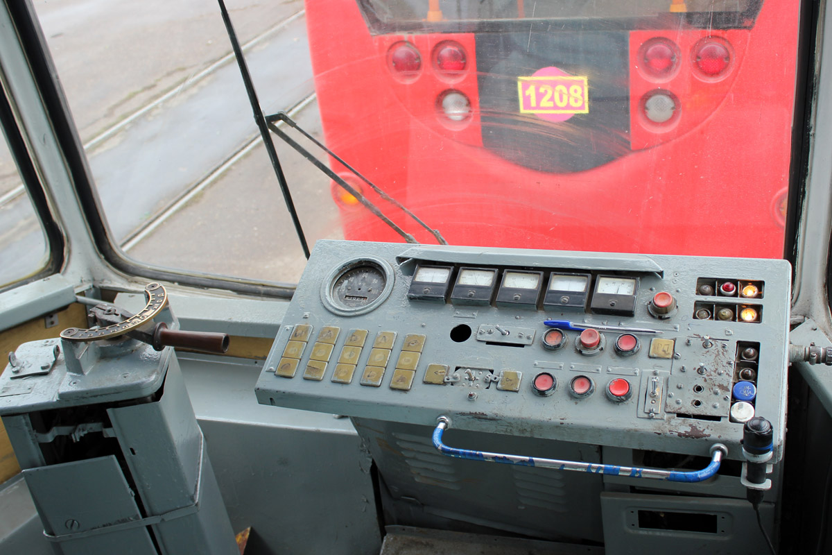 Казань, 71-608КМ № 1210