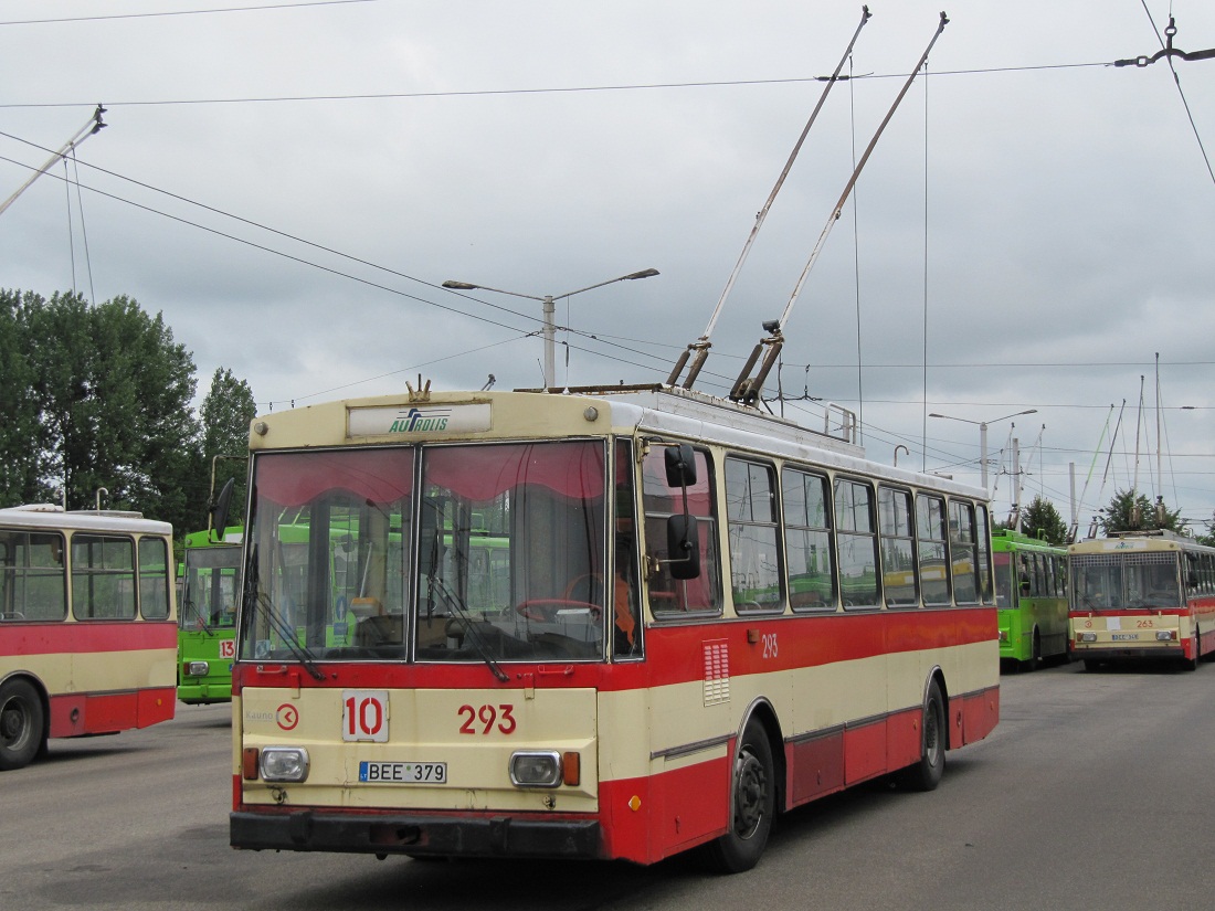 Kaunas, Škoda 14Tr02/6 № 293