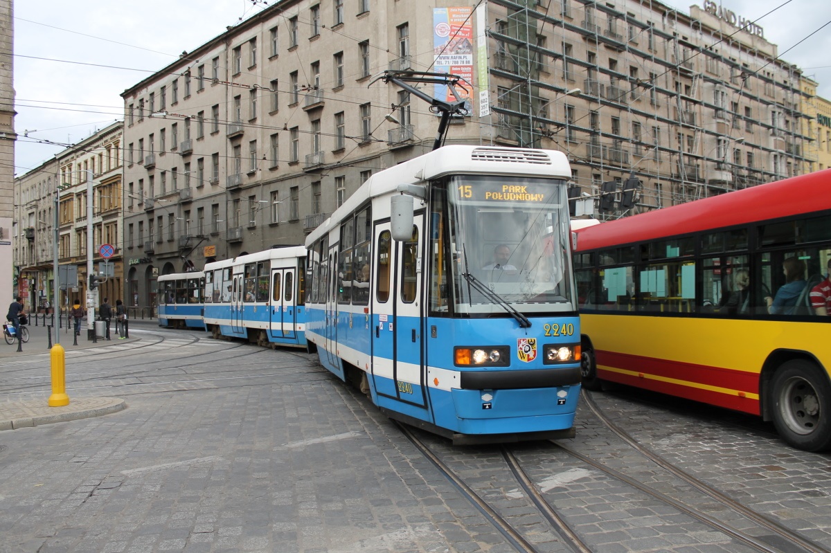 Вроцлав, Konstal 105NWr № 2240